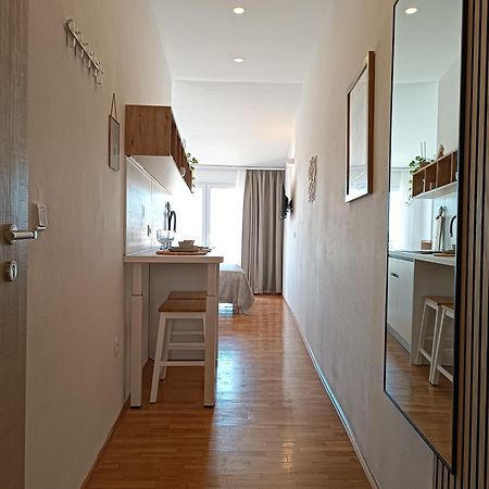 Pluton Appartement Primošten Buitenkant foto