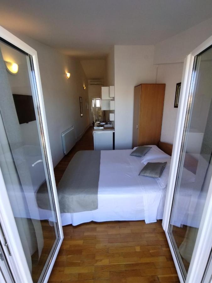 Pluton Appartement Primošten Buitenkant foto